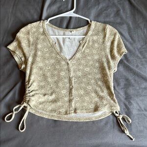 Stylish Floral Button-Up Women's Crop Top